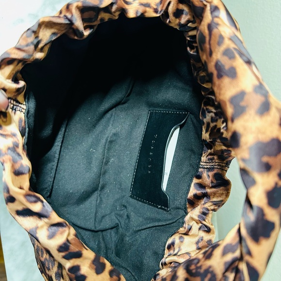 Topshop Giulia Animal Print Handbag - Picture 4 of 6